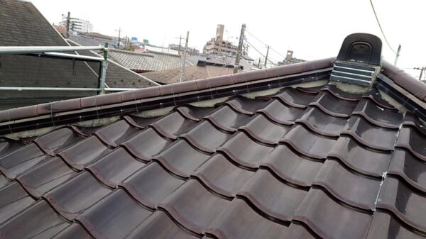 さいたま市大宮区にて屋根修理〈築30年瓦屋根の漆喰工事・棟の積み直し〉の施工前写真